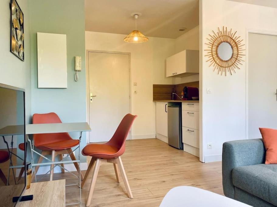 Appartement Proche Centre-Ville- Fibre 圣洛 外观 照片